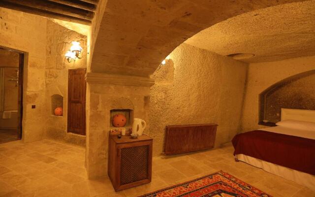 Grand Cave Suites