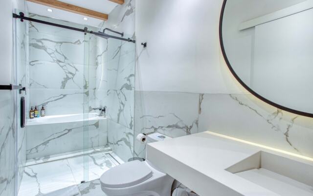 Wanderlot- Hotel Plaza Central