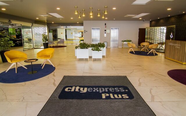 City Express Plus by Marriott Ciudad de México Mundo E