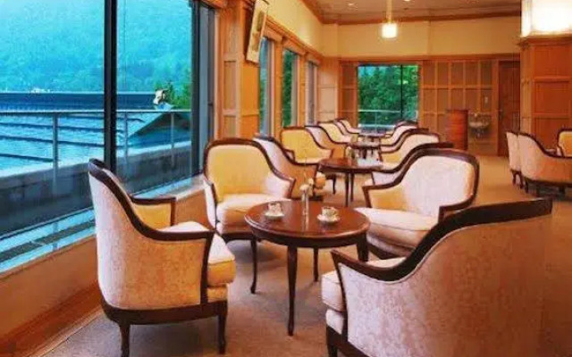 Nikko Lakeside Hotel