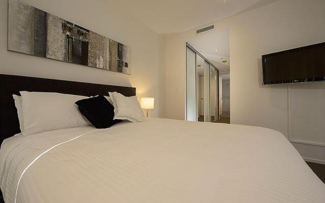 Accommodate Canberra - Manhattan