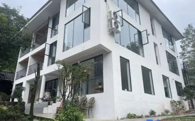 Tianjia Courtyard B&B