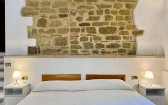Tiglio Charming Apartment in Italy for 2 People