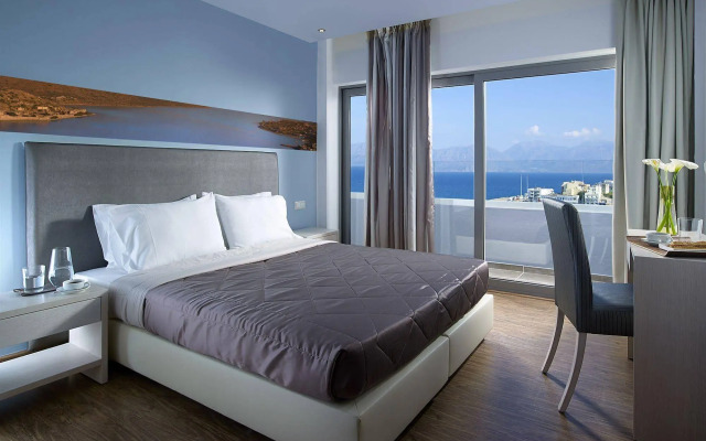 Mistral Bay Hotel