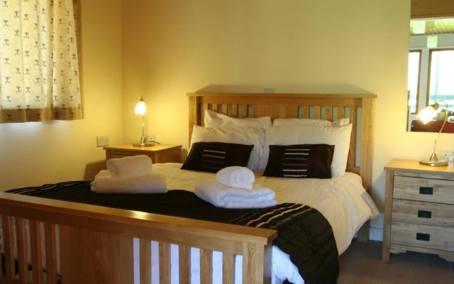 Logierait Pine Lodges - Apartments