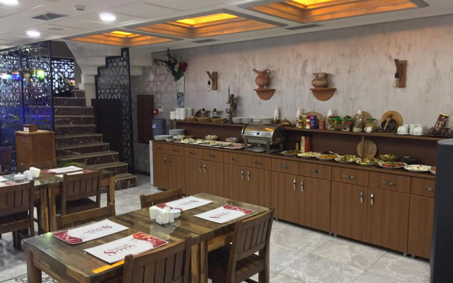 Sarnic Hotel & Sarnic Premier Hotel
