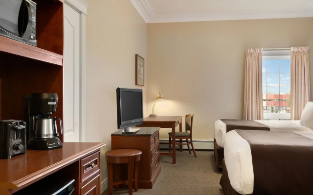 Stanton Suites Hotel Yellowknife