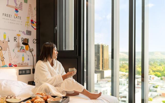 Hotel Indigo Adelaide Markets by IHG