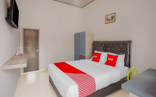 Wisma Bambu Syariah by  OYO Rooms