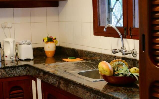 Diani Campsite & Cottages
