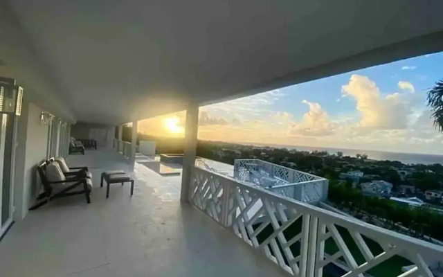 Luxury 4 Bed Villa in Barbados With Amazing Views