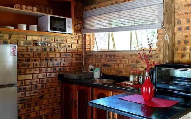 Unathi Game Lodge