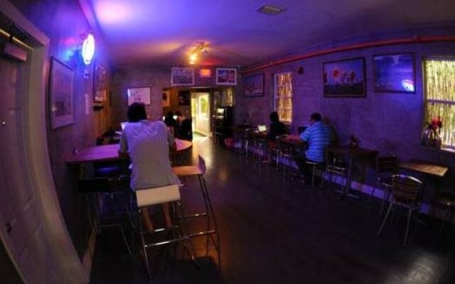 Ohana Hostel Miami Beach