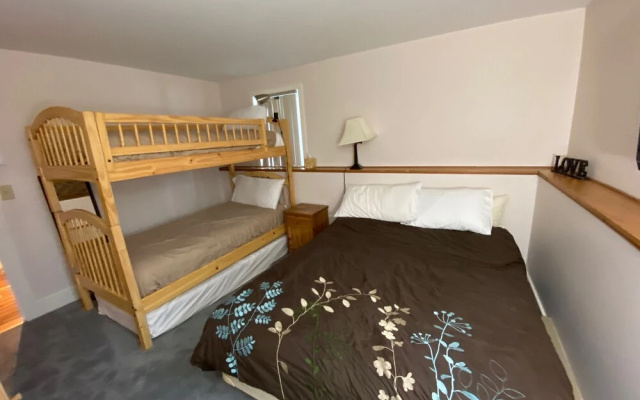 Great Escape Ski Lodge
