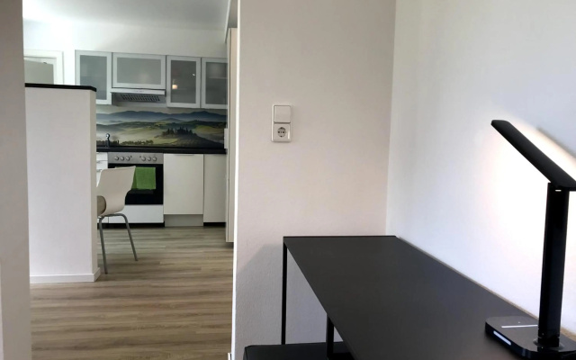 Business Apartment TUSCANY, Terrasse, WiFi, separater Eingang