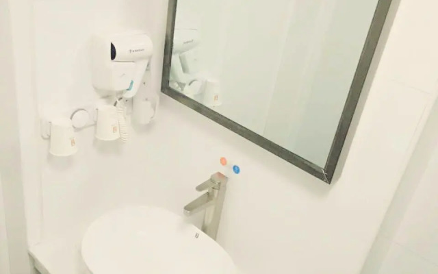 7 Days Premium·Lanzhou Xiguan Shizi