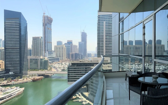 Ascapes Bay Central 1 Tower