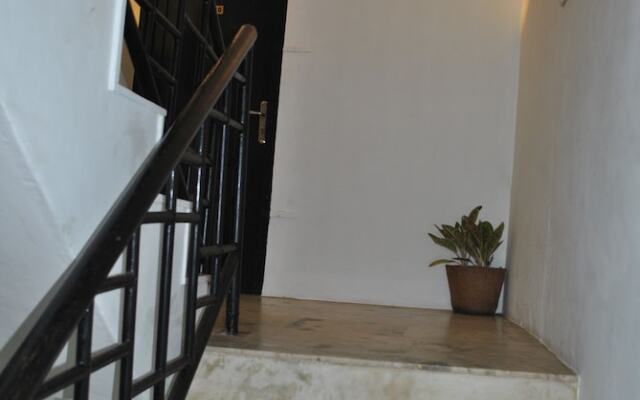 Newton Neelakanta Boutique – Kovalam