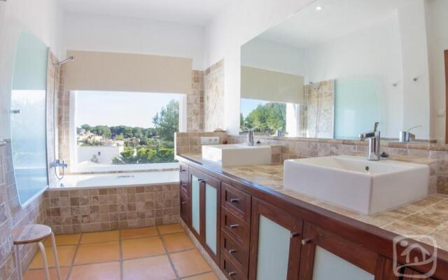 Abahana Villas El Olivo