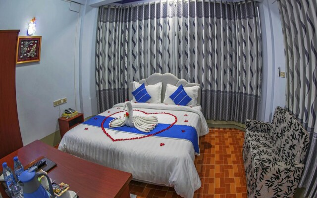 Shwe Hnin Si Hotel