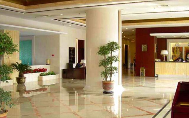 Mayfair Hotel