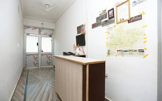 OYO 25043 Hotel Karma