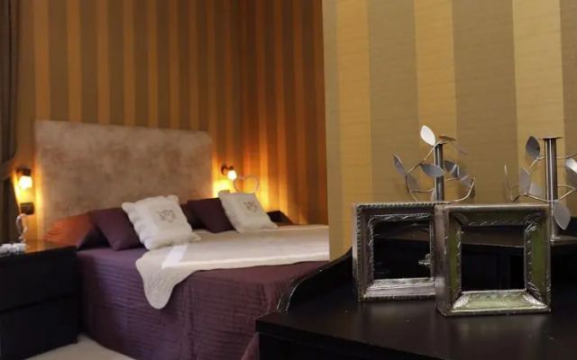 Caracciolo Guest House