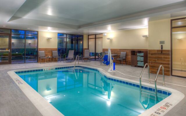 Fairfield Inn & Suites Canton