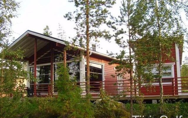 Tiiringolf Cottages