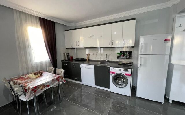 Ayilmaz Apart