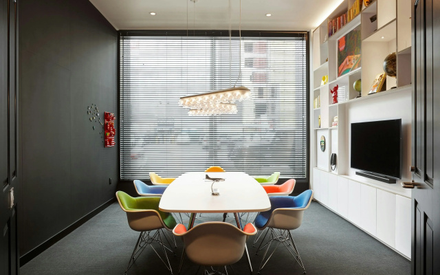 citizenM Los Angeles Downtown - Image 2