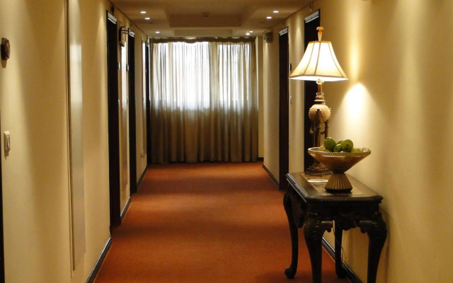 Shanashel Palace Hotel