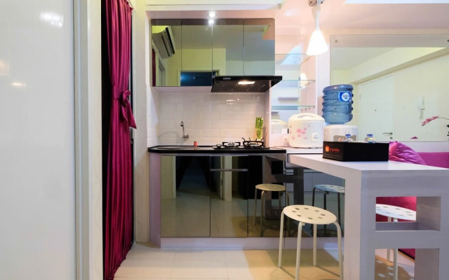 Comfy 2BR Bassura City Apartment Near Mall