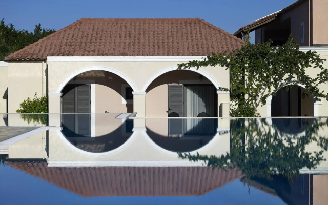 Roda Beach Resort & Spa