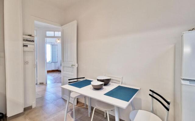 Le FOCH2 by Booking Guys