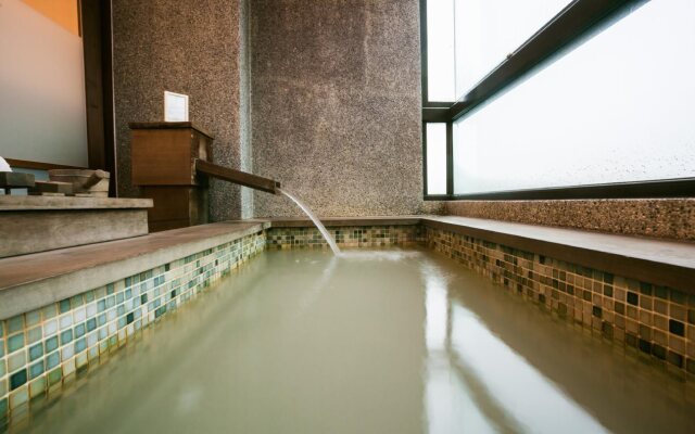 Tsuwu Hot Spring Hotel