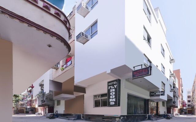 hotelImage