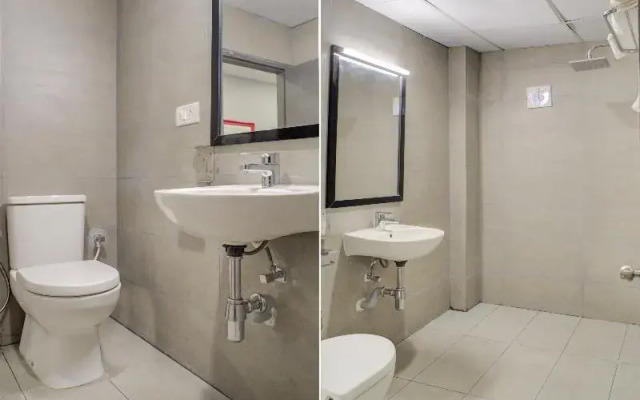 Oyo 385 Townhouse Navya International Ramamurthy N