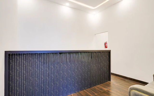 RG Suites Silkboard