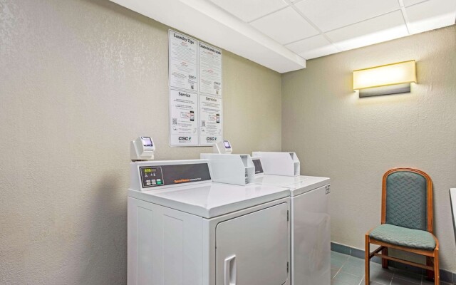 La Quinta Inn & Suites Birmingham Homewood