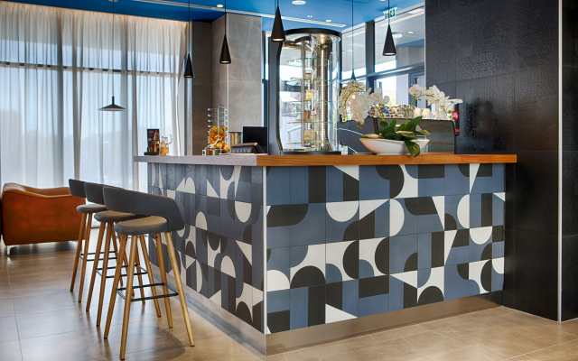 Marvie Hotel & Health
