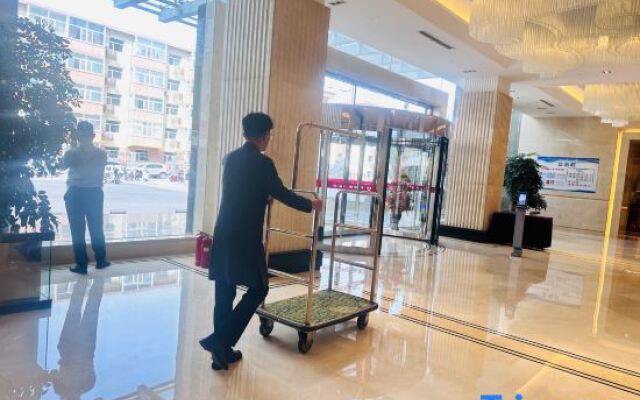 Zhangze Commercial Hotel