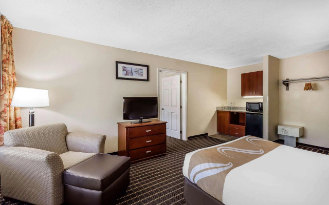 Quality Inn & Suites Sevierville - Pigeon Forge