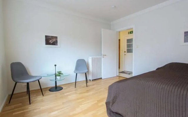 Apartment M72