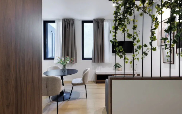 MoRe by Zoia Living