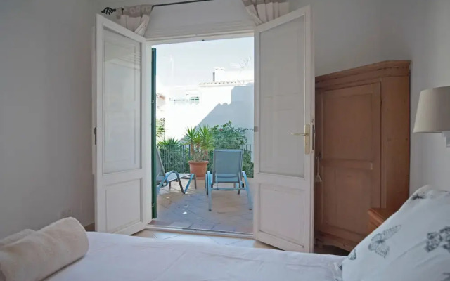 Can Alou, Village House With Mediterranean Charme