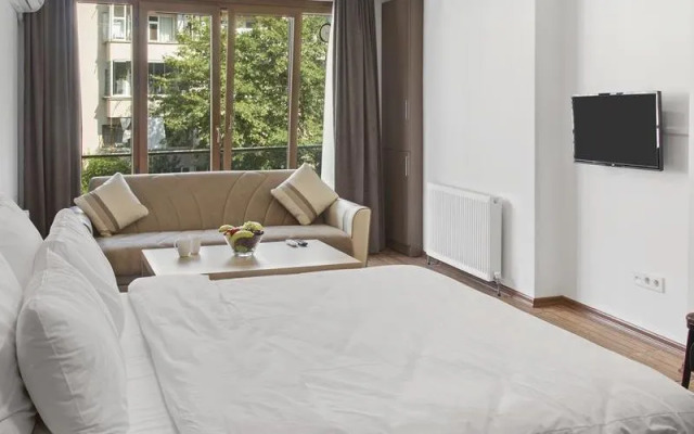 Modern Suites