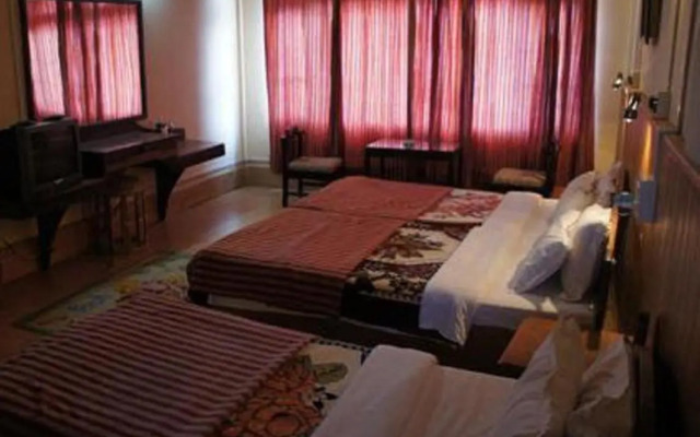 Pemaling Lords Inn Dirang