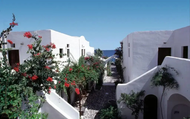 Santorini Reflexion Sea