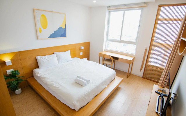 TOKYO 86 PENTHOUSE - Rooftop Garden Central City